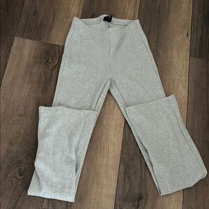 Gray High-Waisted Leggings